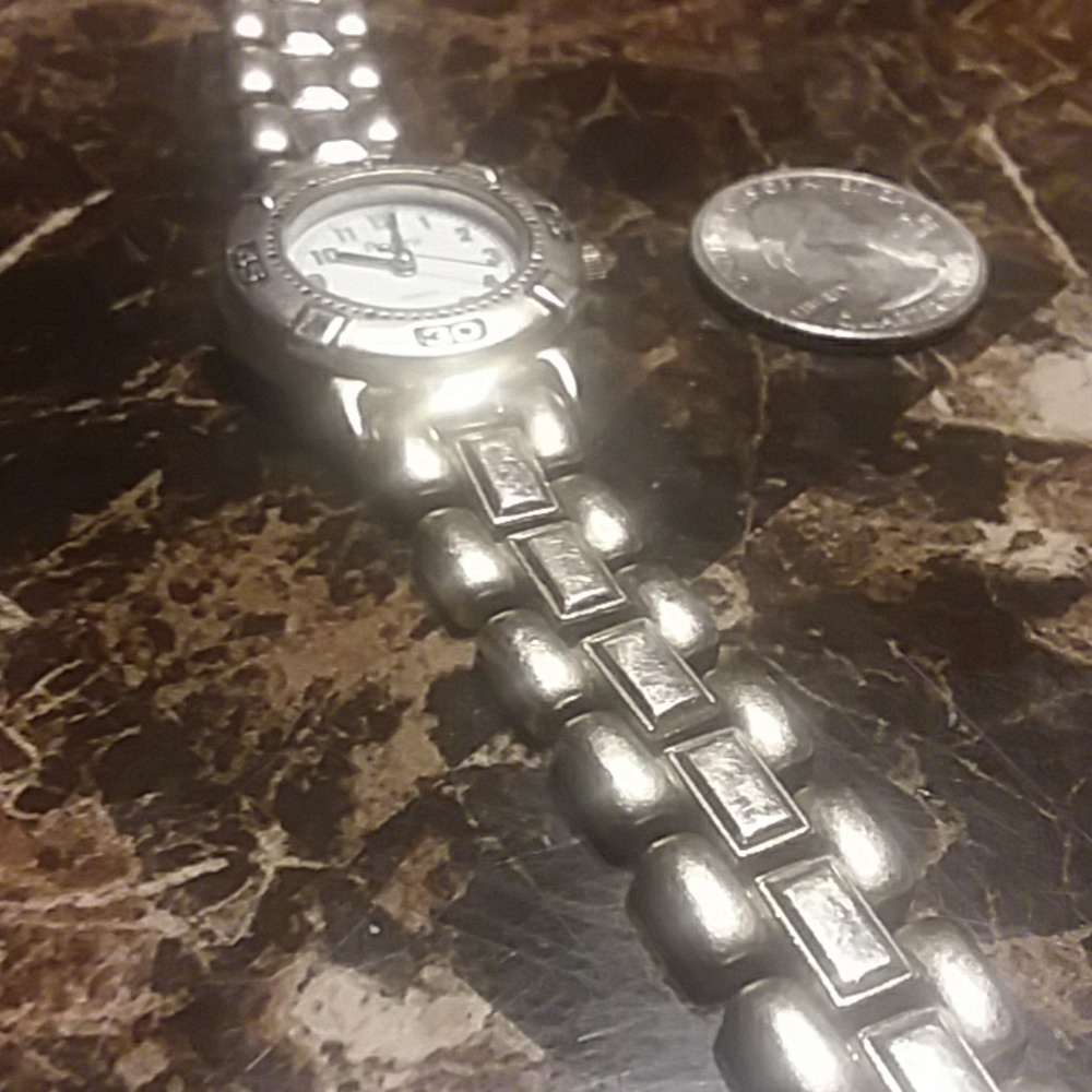 Watch - Picture 2 of 3